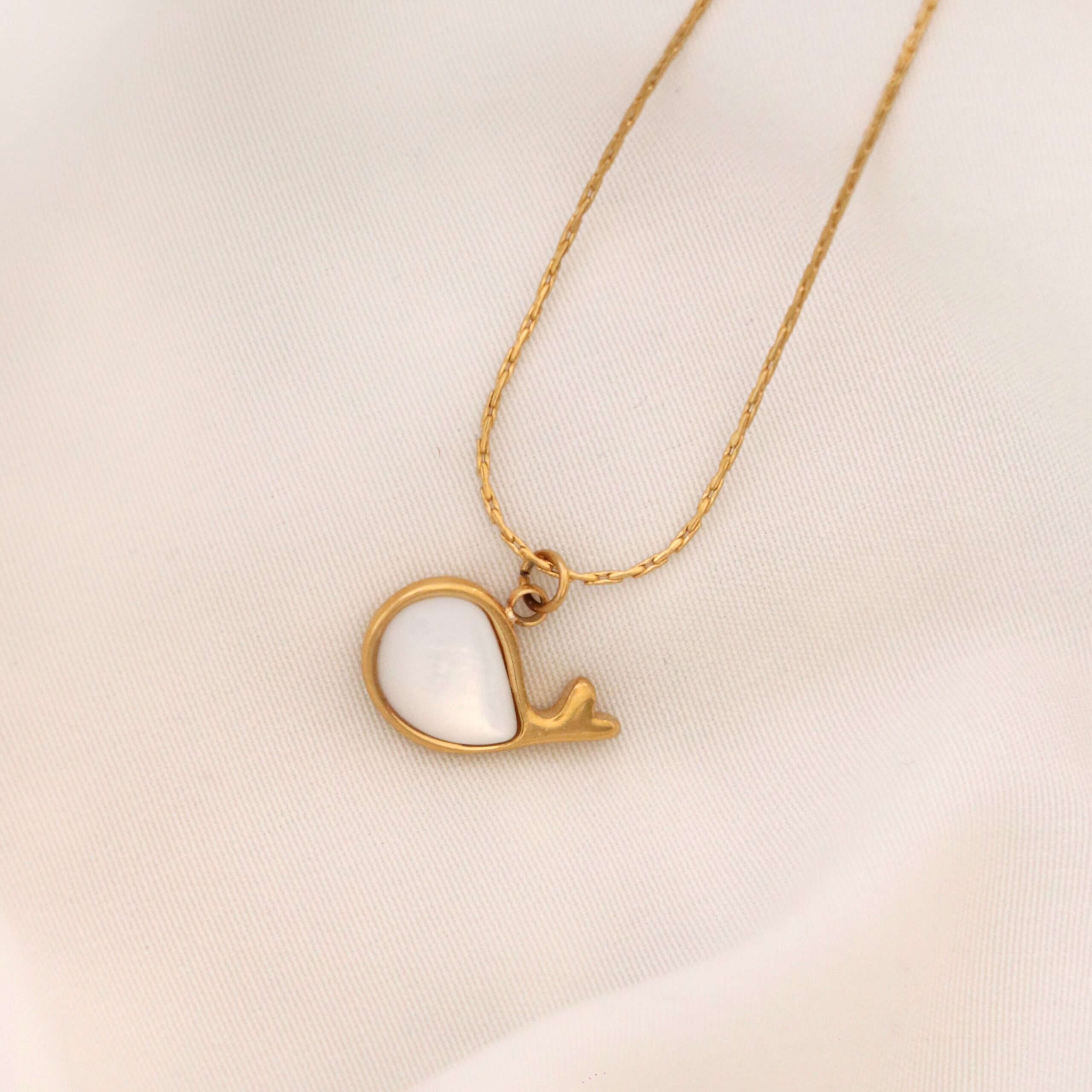 ۲۰۲۵۰۸۳۰۱۹۰۳۵۲_IMG_0164 گردنبند وال - Image 1