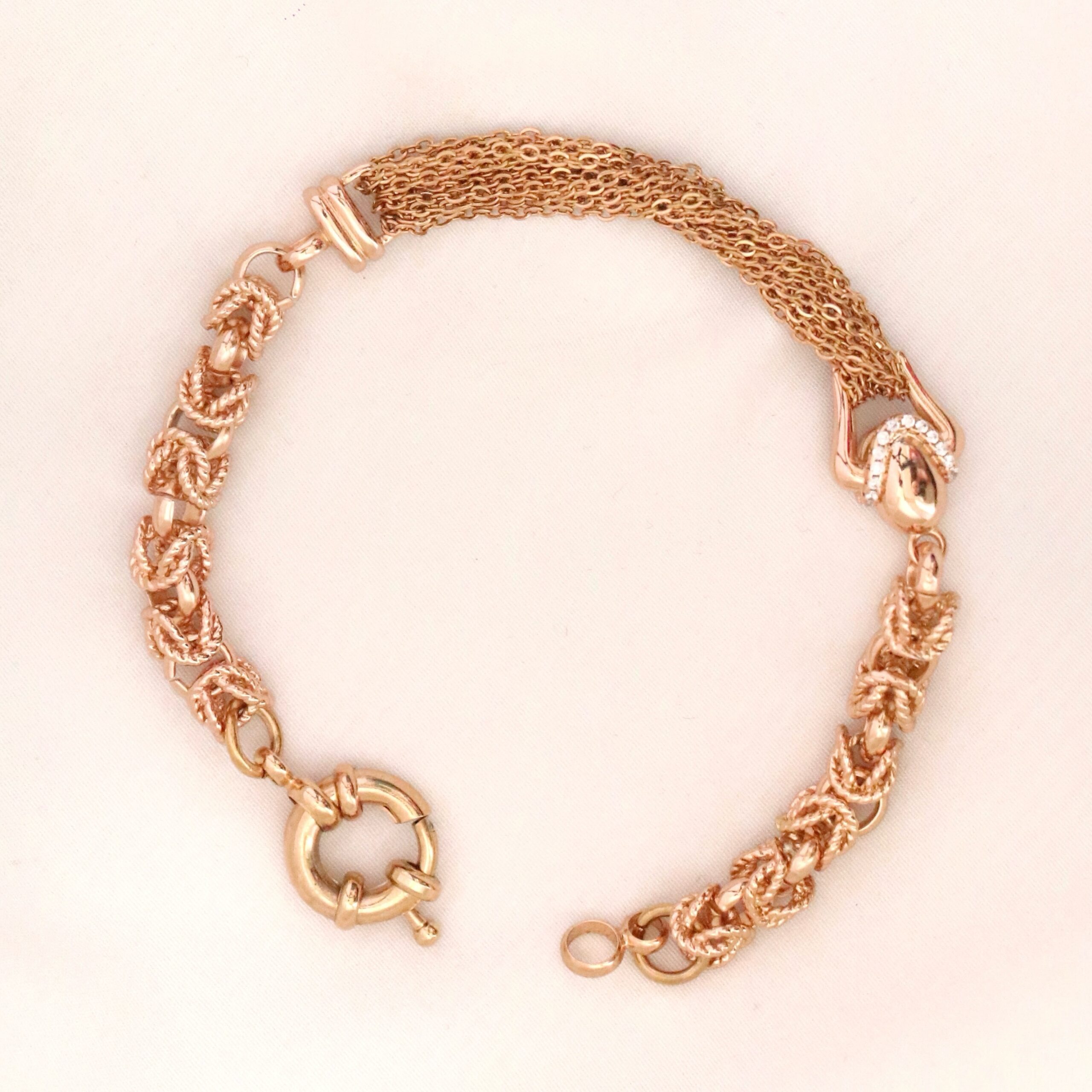 ۲۰۲۵۰۹۱۹۱۸۰۴۴۳_IMG_0412 دستبند لخت ژوپینگ 78 - Image 1