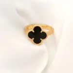 انگشتر ونکلیف مشکی