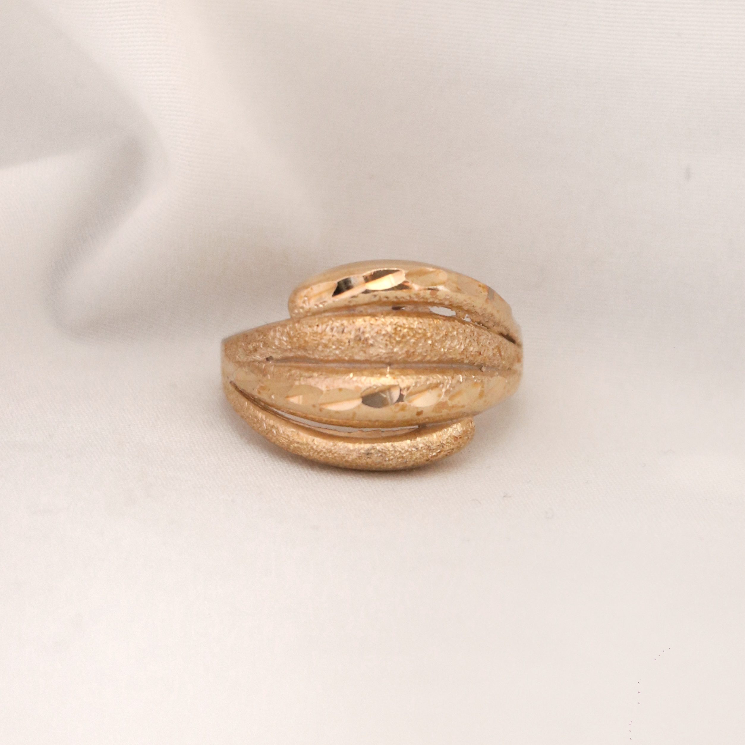 ۲۰۲۵۰۹۲۷۱۵۴۹۴۵_IMG_0580 انگشتر طلاروس 83 - Image 1