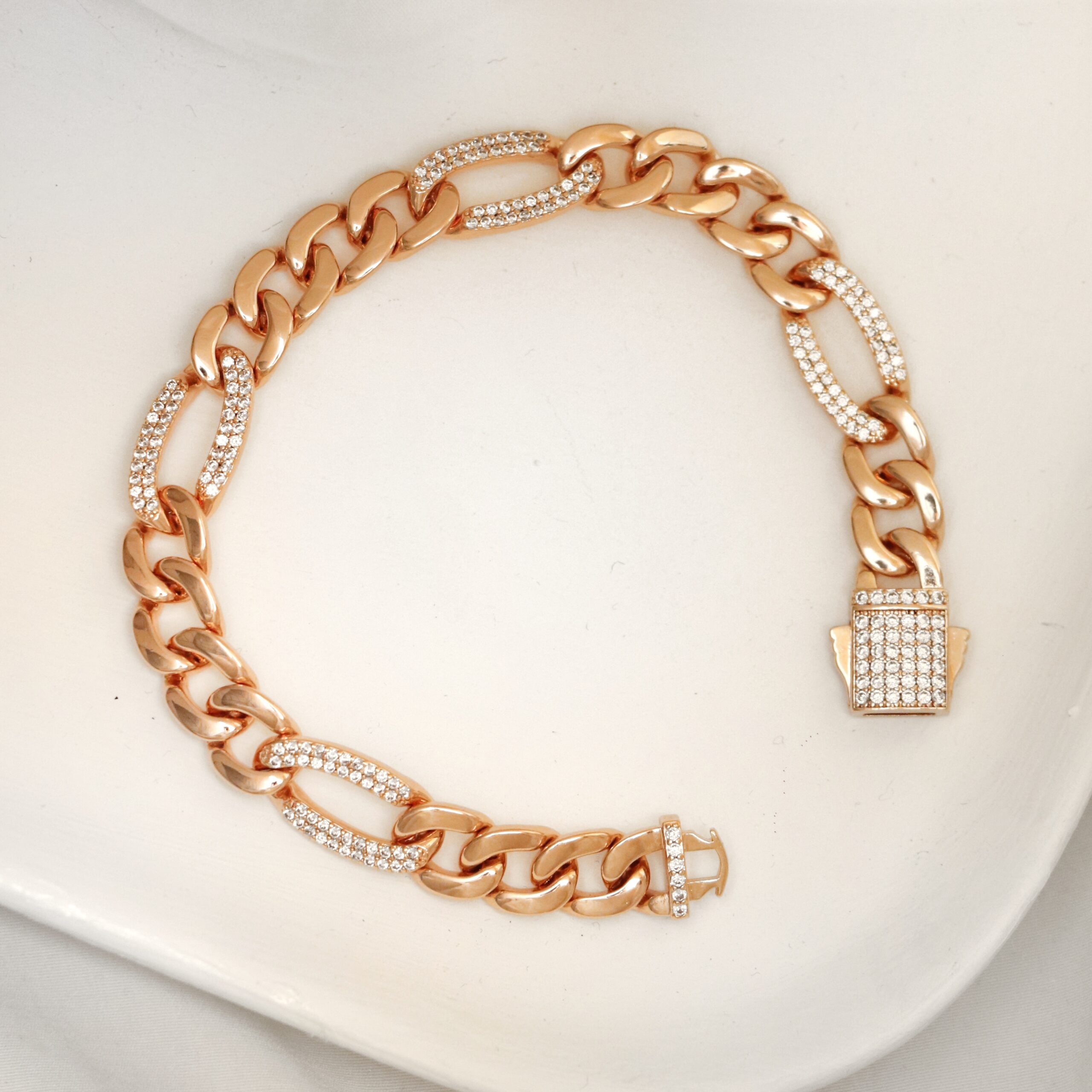 ۲۰۲۵۱۱۱۹۱۸۰۵۲۶_IMG_1469 دستبند لخت ژوپینگ 95 - Image 1