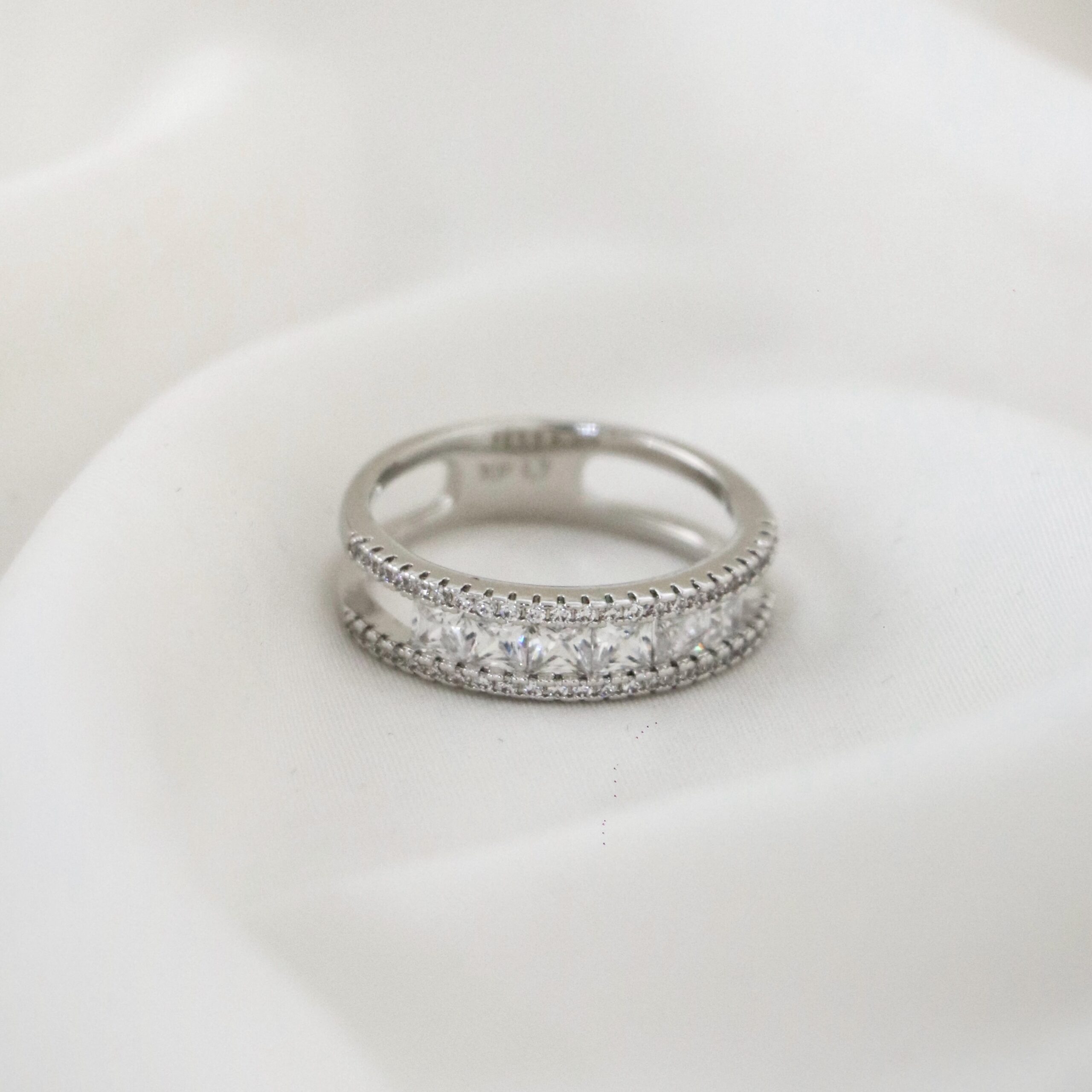 ۲۰۲۵۱۲۰۸۱۵۱۶۳۷_IMG_1604 حلقه تنیسی ژوپینگ - Image 1