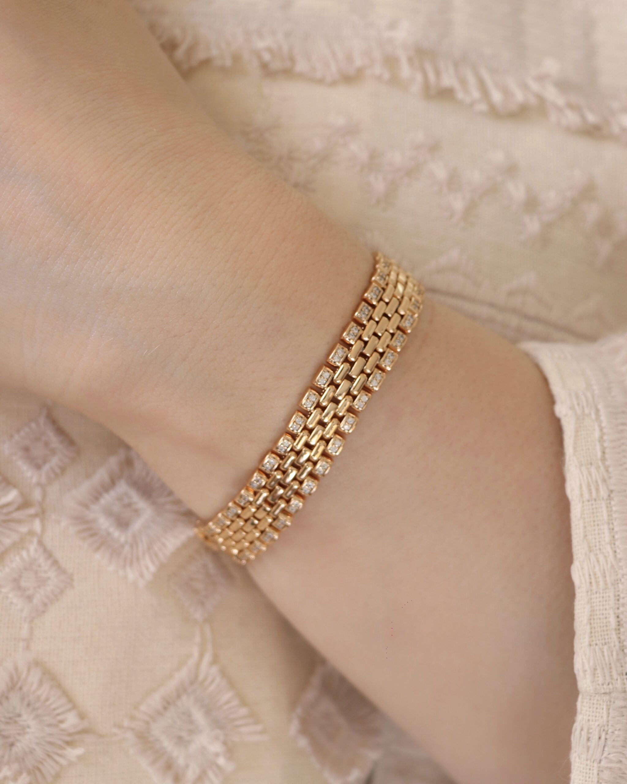 IMG_1167 دستبند لخت ژوپینگ 16 - Image 1