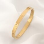 دستبند کارتیه لاو طلایی