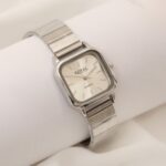 ساعت صفحه مربع  سیلور royal 1