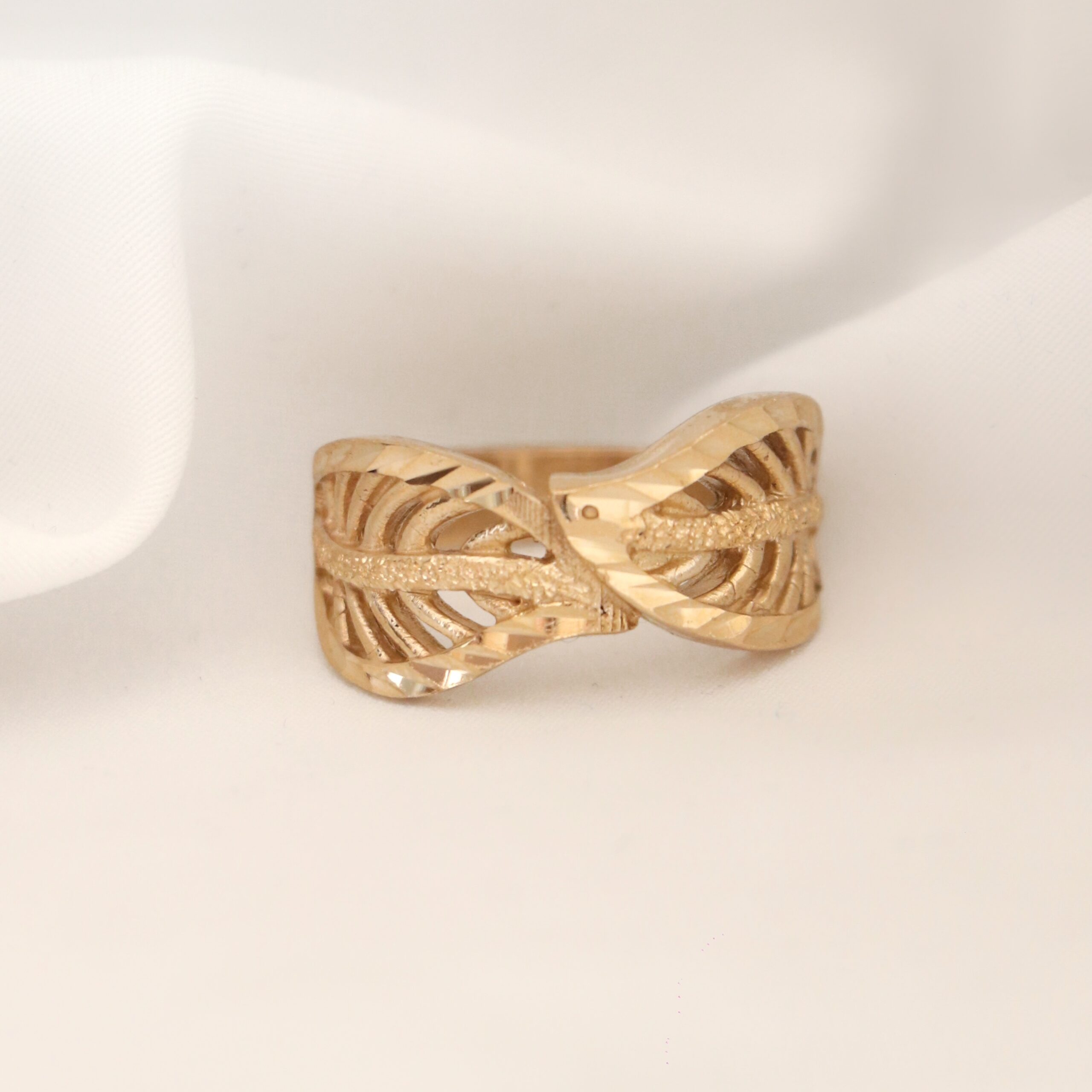 IMG_8444 انگشتر طلاروس 29 - Image 1