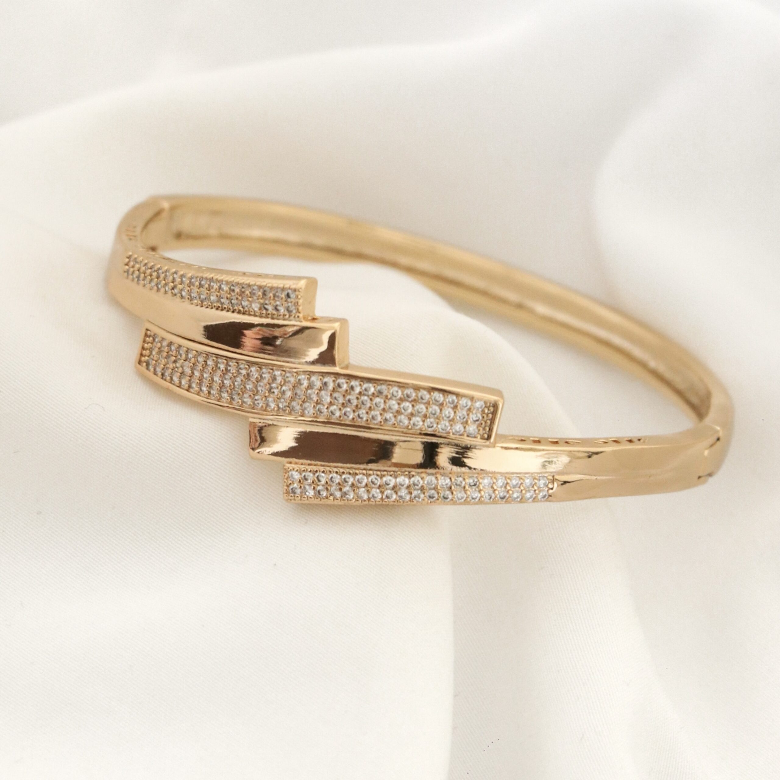 20250423184021_IMG_8729 بنگل ژوپینگ 59 - Image 1